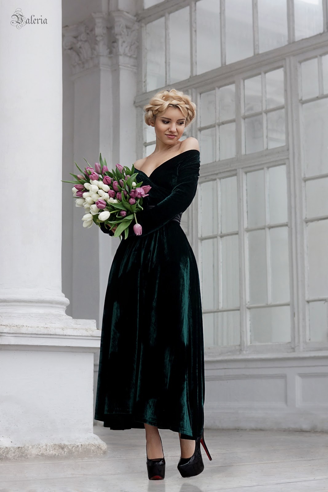 green velvet wedding dress