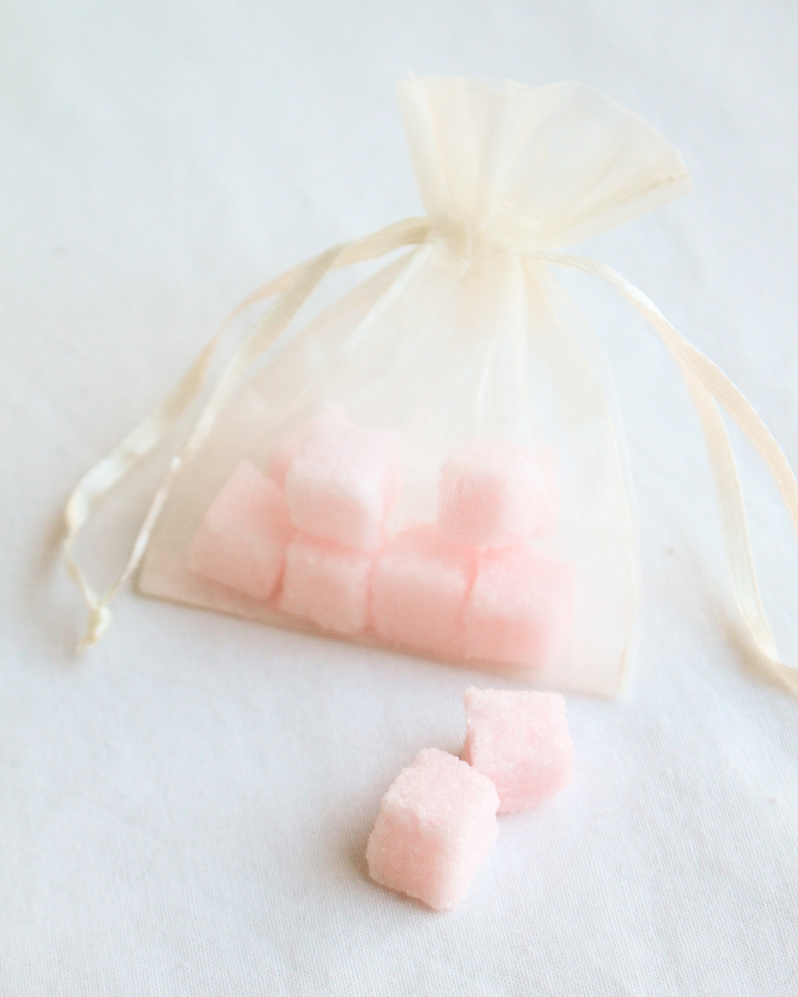 Flavored sugar cubes bridal shower favor 