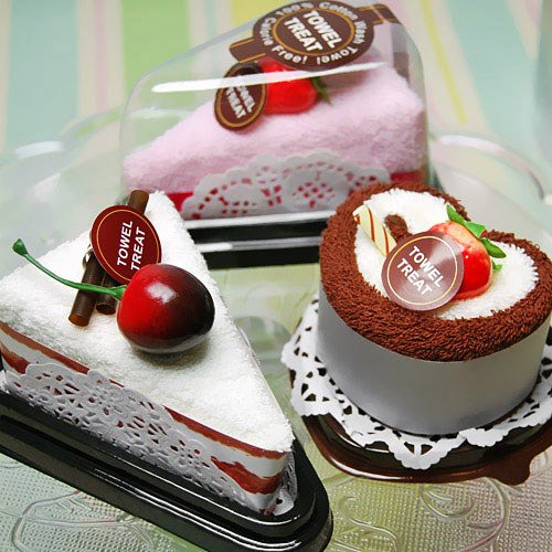 Individual Towel Cakes