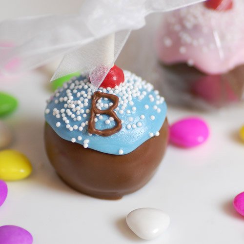 Mini Personalized Cupcake Brownie Favor Pop