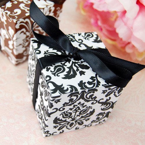 Patterned Square Favor Box