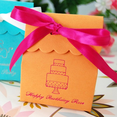 Personalized Scalloped Birthday Favor Bag