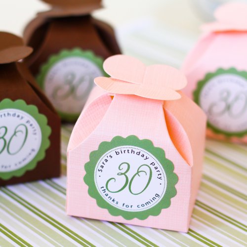 Personalized Scalloped Birthday Labels