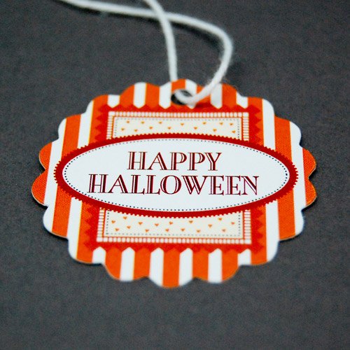 Personalized Scalloped Party Gift Tags