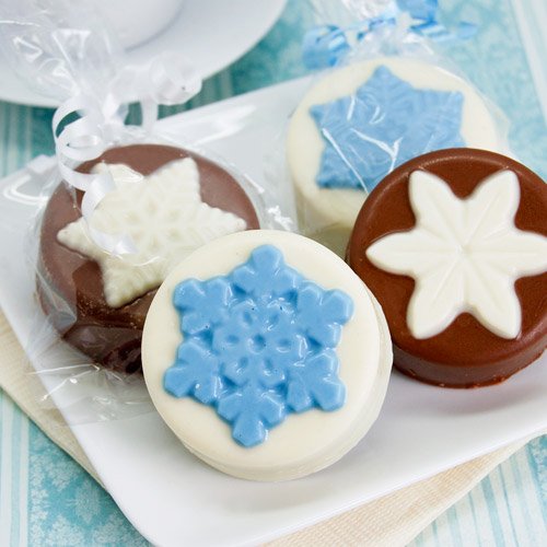 Snowflake Design Chocolate Covered Oreo Cookie