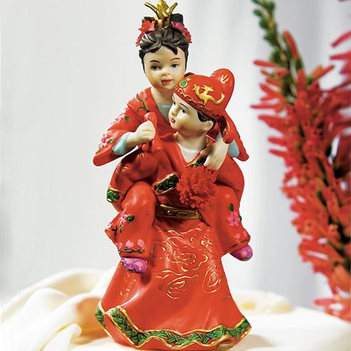 Traditional Asian Couple Cake Topper