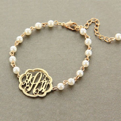 Flourish Monogram Pearl Bracelet