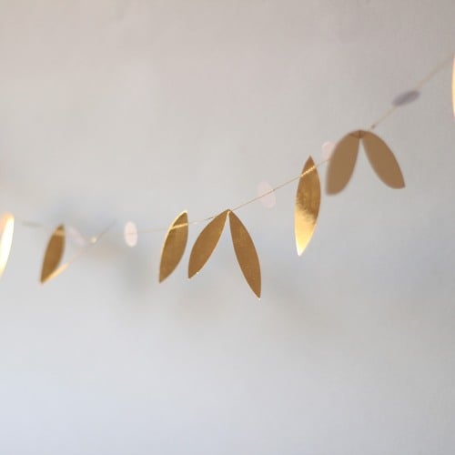 Mini Gold Leaf Garland