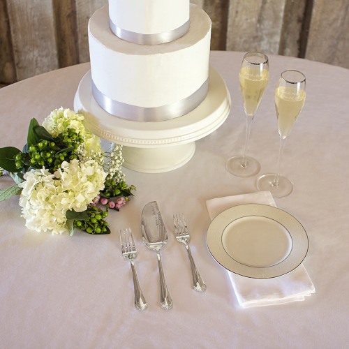 Personalized Rim Champagne Flutes and Keepsake Set