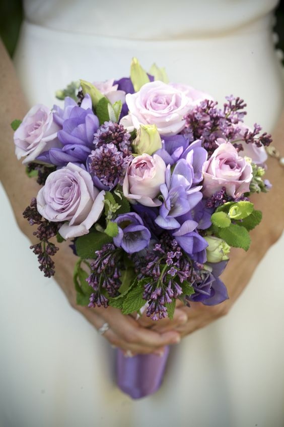 Flower Power: 20 Looks for a Purple Wedding Bouquet -Beau-coup Blog