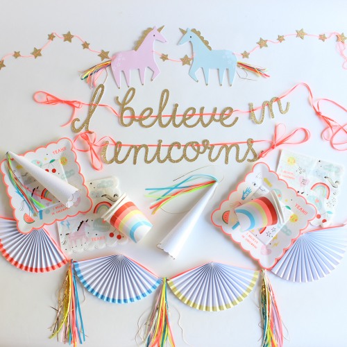 Magical Unicorn & Rainbow Party Kit
