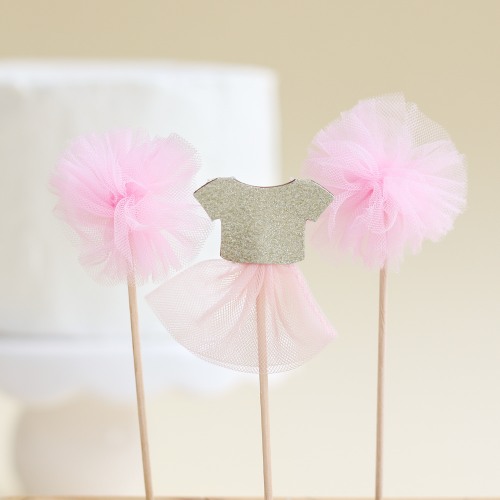 We Heart Pink Cake Topper