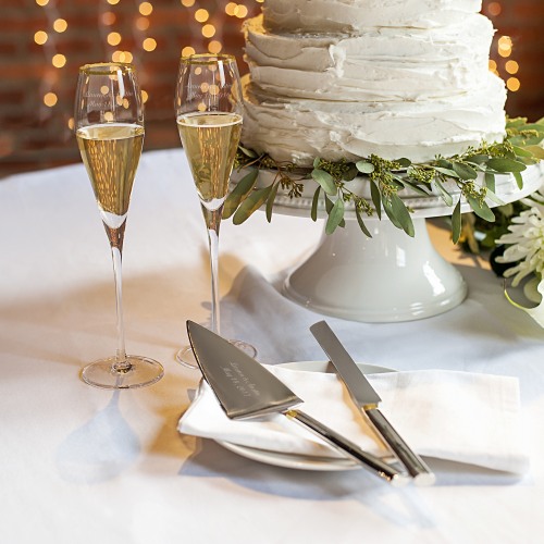 Personalized Champagne Flutes & Cake Serving Set